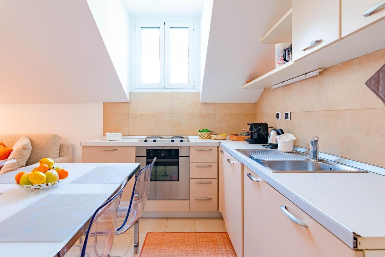 Ca Maria Vittoria By Happyhostorino Appartement Buitenkant foto